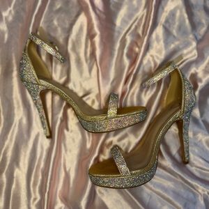 Windsor, rose gold rhinestoned stilettos✨